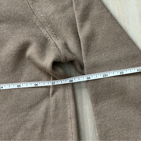 Club Monaco Men's Tan Turtleneck Sweater - Picture 3 of 4